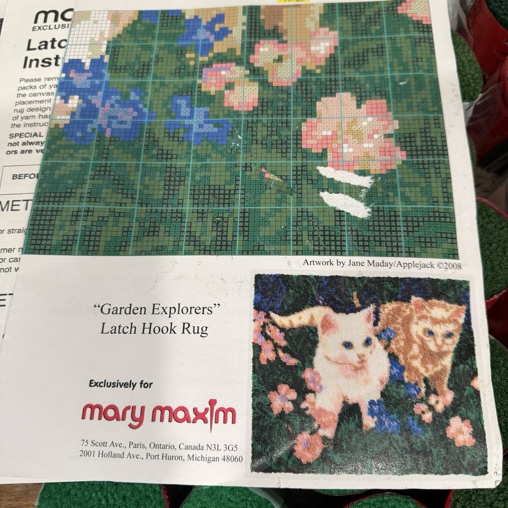 Vtg Mary Maxim Latch Hook Kit Cat Rug "Garden Explorers" No. 10716 42"x35" READ